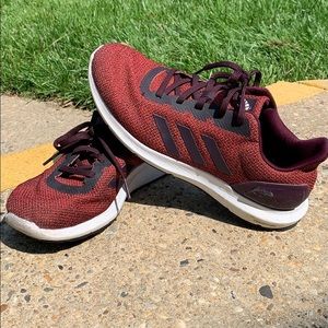 !!!Lightly used cloud form adidas runners!!!